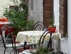 Blog: Zločesti stol